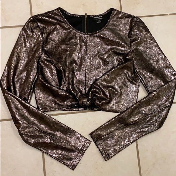 Metallic Crop Top - Picture 4 of 4